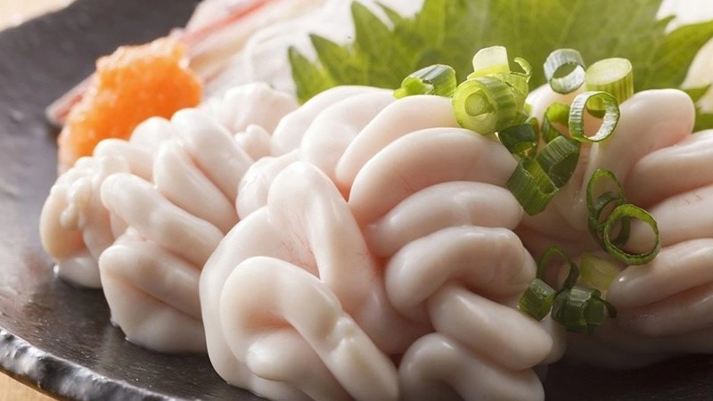 Tinh hoàn cá có nhiều hình dạng và kích thước khác nhau, tùy thuộc vào từng loại cá