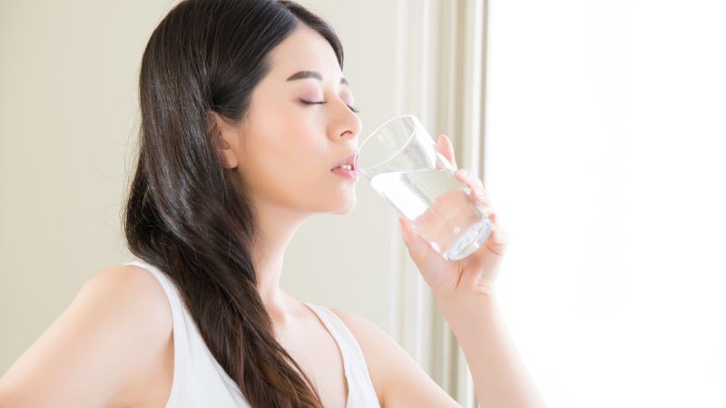 Uống nhiều nước hơn